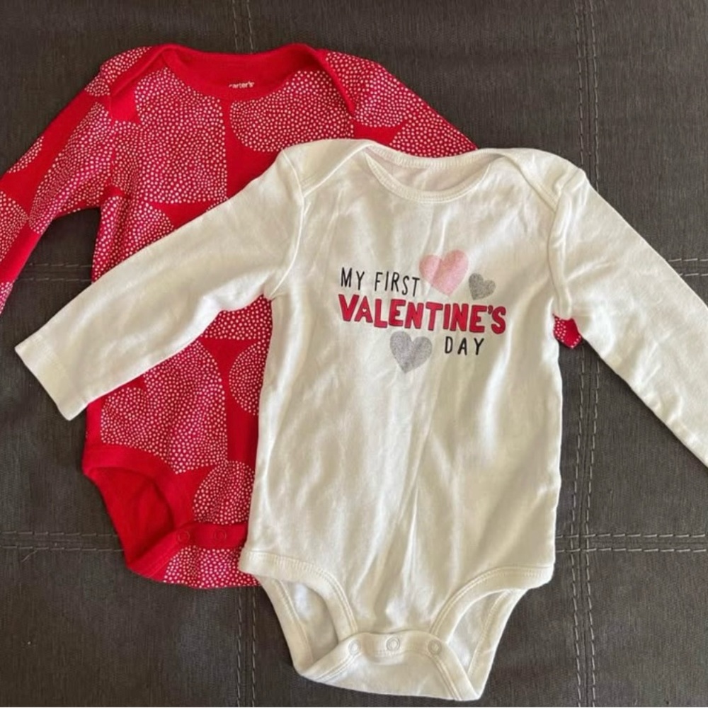 Carters Valentine’s Day Onesies 12m